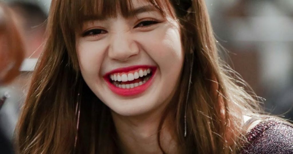 Lisa de BLACKPINK a pour mission d’apporter de la joie aux autres. Voici comment elle se ressaisit lorsqu’elle se sent déprimée.