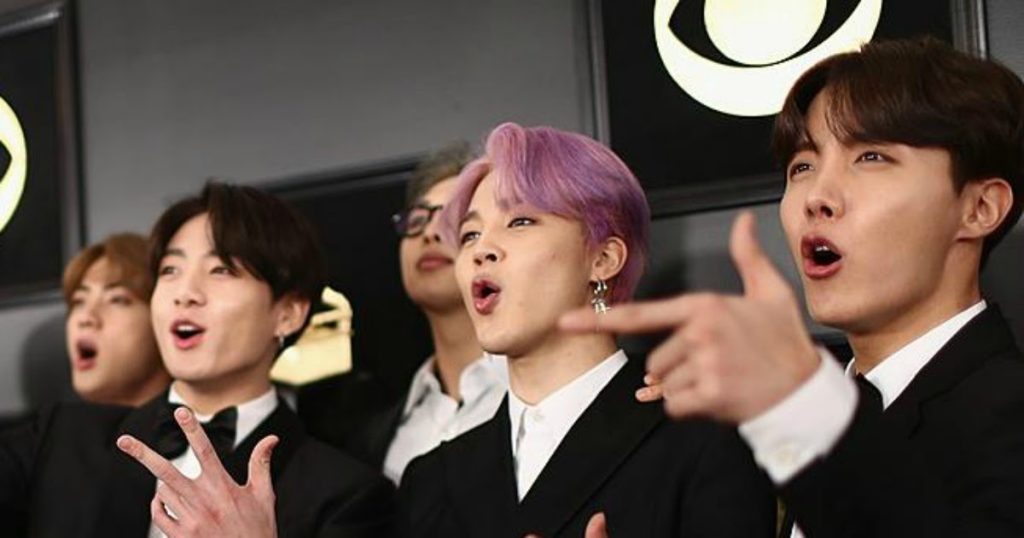 20 mèmes de BTS si hilarants qu’ils méritent une salve d’applaudissements