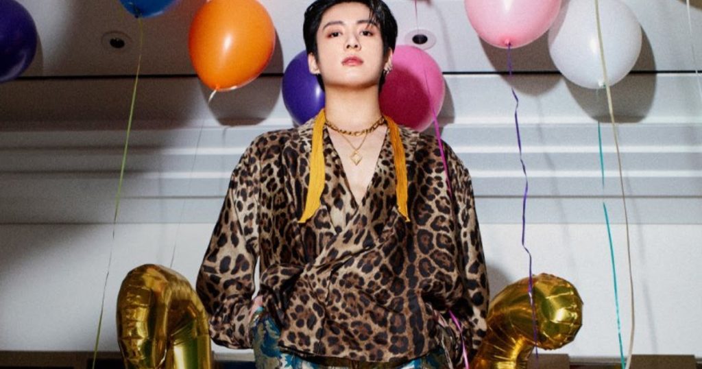 Jungkook, le chanteur de BTS, pense que sa personnalité a énormément changé au fil des ans. Voici ce qui est différent.