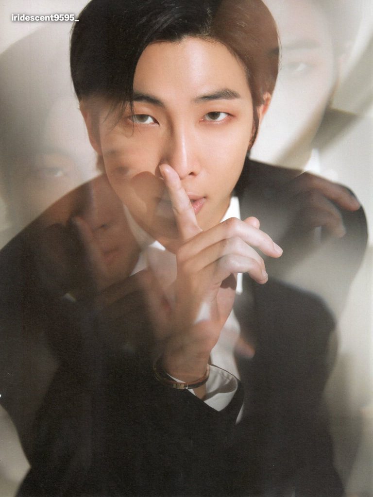 BTS ressemble à du matériel de mari dans de nouvelles photos magnifiques de « The Fact Special Edition Photobook »