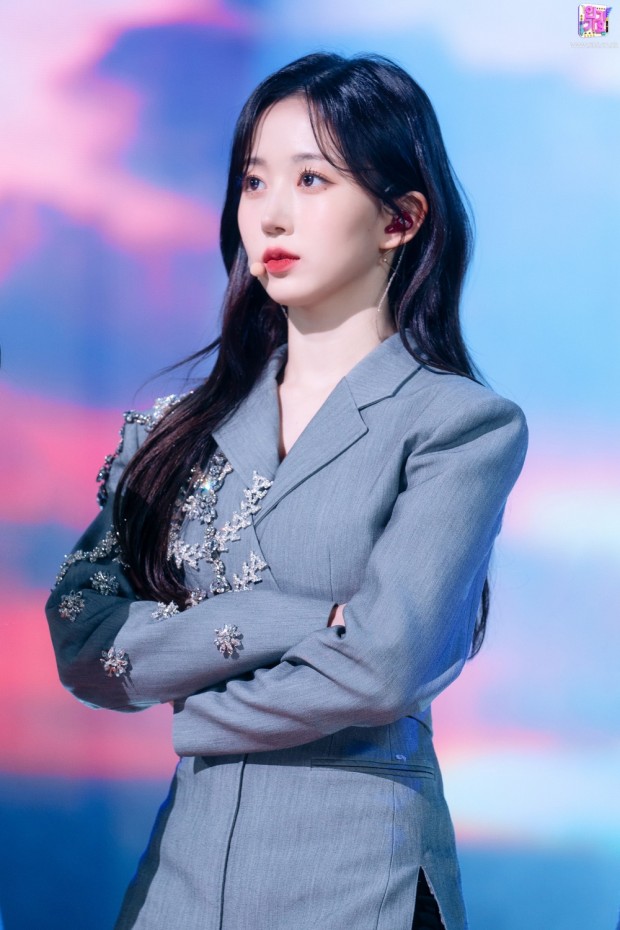 CE membre NMIXX obtient une reconnaissance pour ses compétences en chant – Qui est-elle?